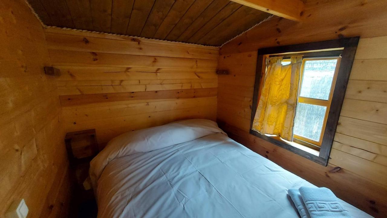 Camping Llavorsi Luaran gambar