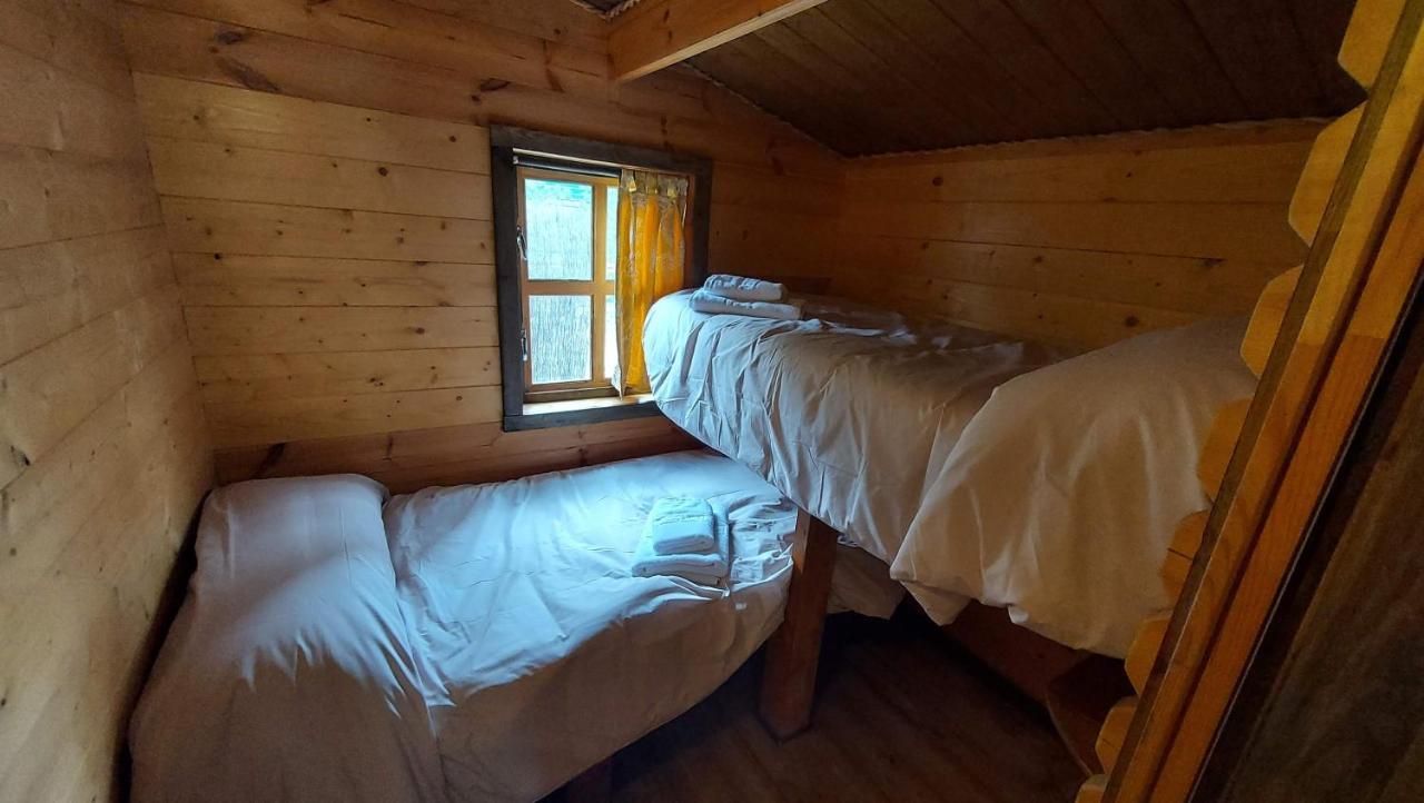 Camping Llavorsi Luaran gambar