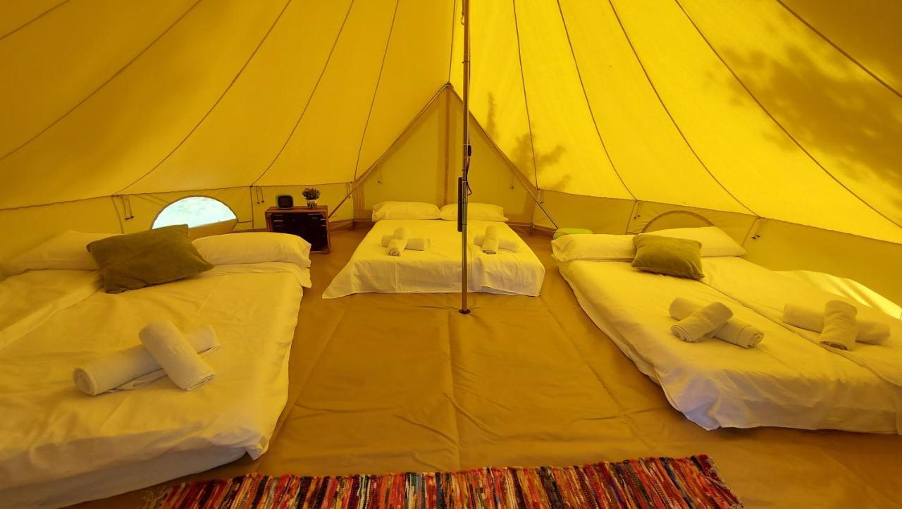 Camping Llavorsi Luaran gambar