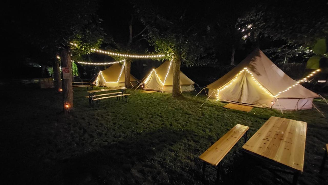 Camping Llavorsi Luaran gambar